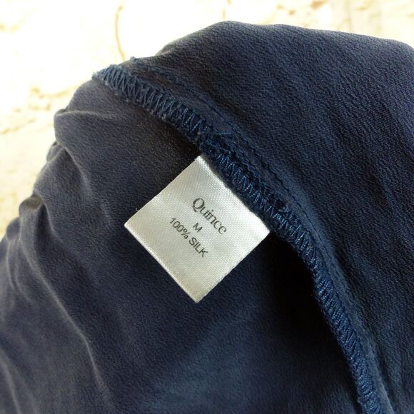 Quince Pajama Shorts Women M Navy Blue 100% Washable Mulberry Silk Pull On $125 - Picture 8 of 11